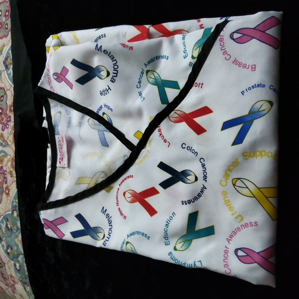 Fashion Scrubs size xs NWOT